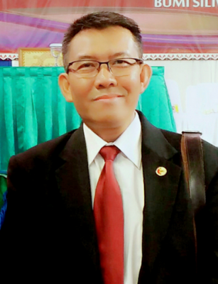Prof. Dr. Cecep Darmawan, S.Pd., S.IP., M.Si.